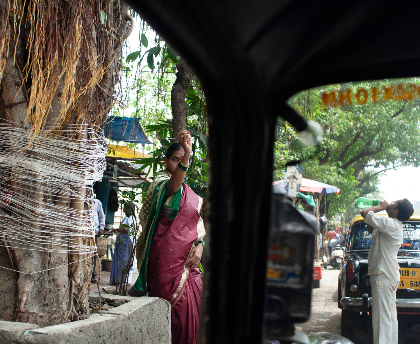 Kaali Peeli - Iconic Taxi - X