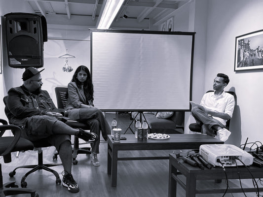 Conversation: Vishwesh Krishnamoorthy, Roopali Singhal. Mod. Shanaan Pereira.