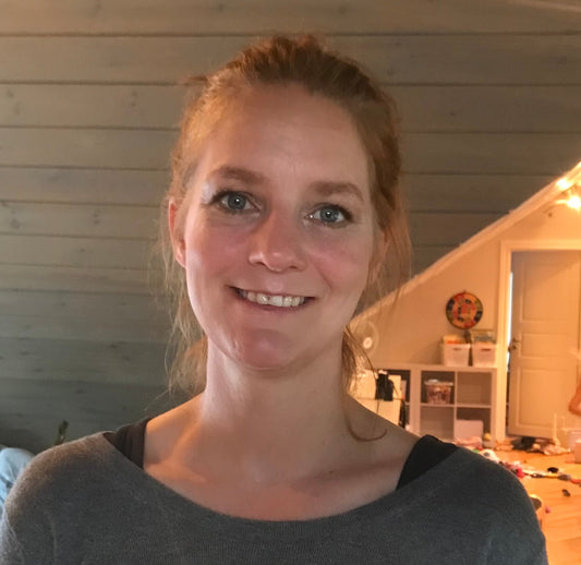 Mia Øquist (Performance Art Bergen)